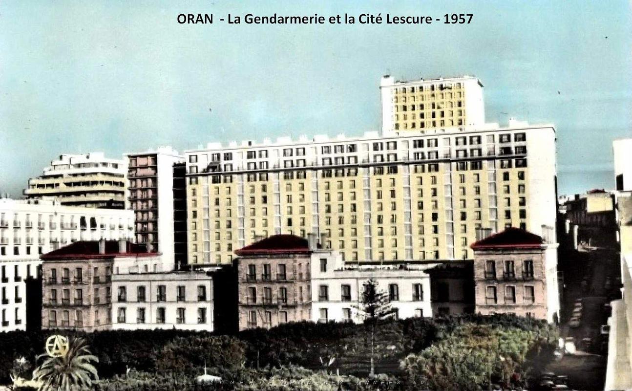 Oran - Gendarmerie et Cite Lescure - 1957.jpg